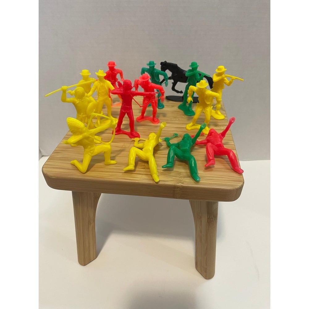 15 Vintage 3 Inch Cowboys and Indians Plastic Figurine Lot Red/Yellow/Green